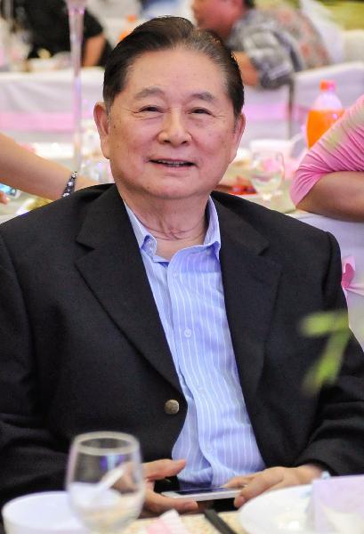 王皓與閆博雅舉行婚禮