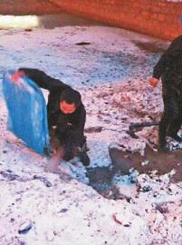 急救車(chē)救割腕男子途中遇到跳橋自殺女 該去救誰(shuí)？