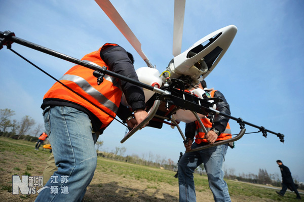揚州：無人直升機起航服役