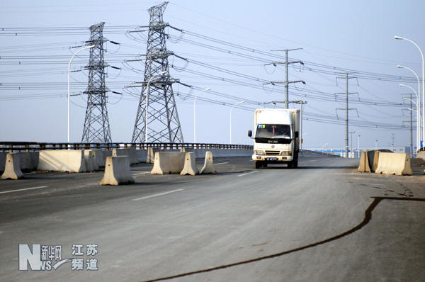 連接蘇錫兩地望虞河大橋何以閑置兩年？