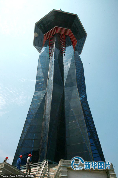 江蘇南通一建筑酷似“寶劍”引熱議