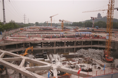 工地挖出鐵錨槳葉“燃燒瓶” 明朝最大的龍江船廠找到了?