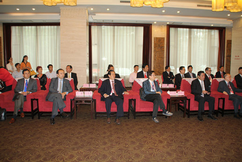 知名僑商代表團蒞臨南通出席首屆中國南通江海博覽會