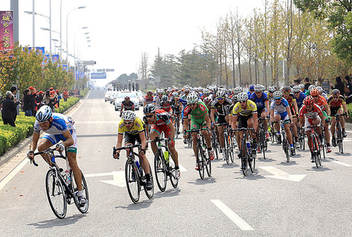 環太湖公路自行車賽今日在南通舉行