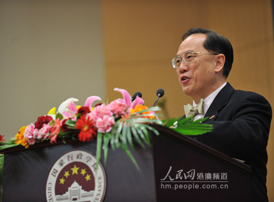 曾蔭權:金融業需要遏制唯利是圖、見錢眼開的文化