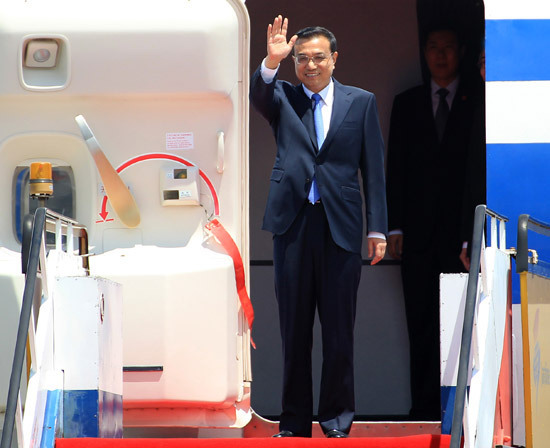 李克強抵達香港