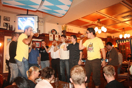 沈陽凱賓斯基普拉那啤酒節開幕