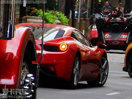 大匯總 說(shuō)說(shuō)《變形金剛3》中的那些車(chē)