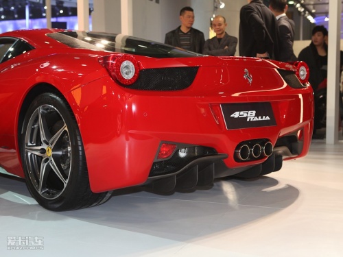 大匯總 說說《變形金剛3》中的那些車