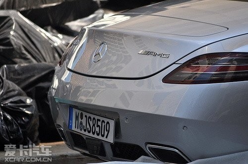 大匯總 說說《變形金剛3》中的那些車