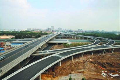 “最復雜”立交橋即將完工