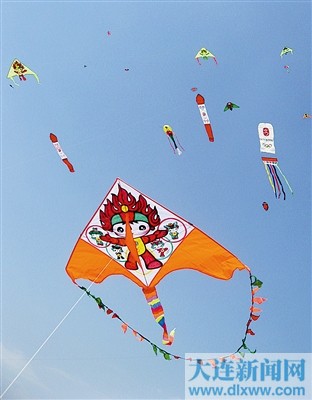 大連：且看風箏斗“炫”（圖）