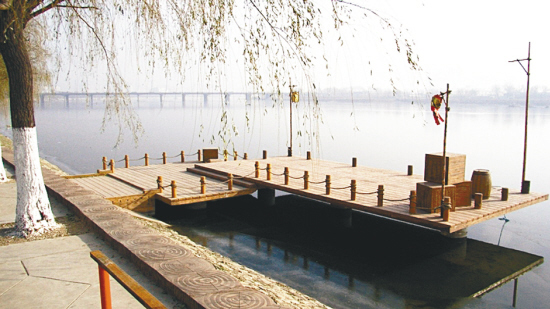 沈陽:兩個“纜樁”見證“渾河晚渡”