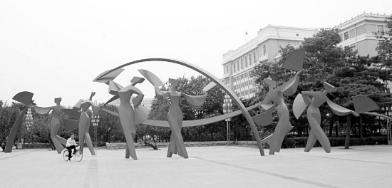 沈陽人到底喜歡什么樣雕塑(圖)