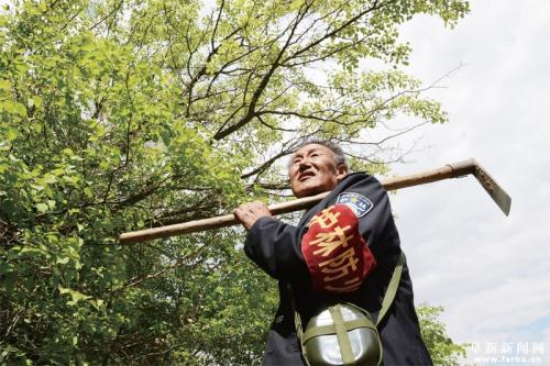 阜新：守林50余載 白發(fā)換來青山（圖）