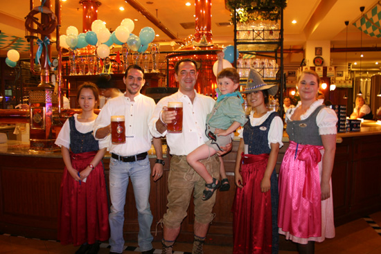 普拉那啤酒坊第八屆德國啤酒節(jié)隆重啟幕
