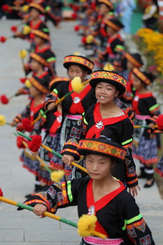 貴州多民族團結探究:和諧樣本 光彩綻放