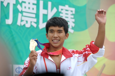 貴州多民族團結(jié)探究:和諧樣本 光彩綻放