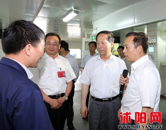 石泰峰：確保群眾路線教育 實踐活動取得實效