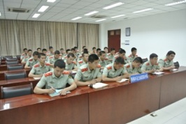 奧林匹克公園中隊(duì)大力開展宣傳“黨的群眾路線教育實(shí)踐活動(dòng)”