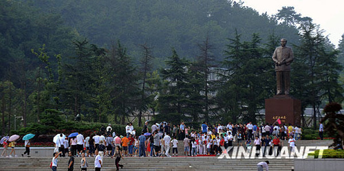 韶山：“紅色旅游”推動(dòng)“山鄉(xiāng)巨變”