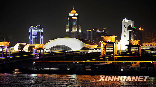 武漢三鎮越千年