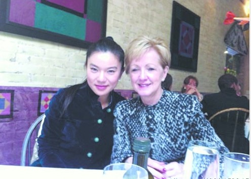 成都80后女孩走進白宮當見習生