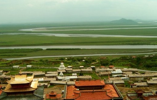 若爾蓋：全力打造中國(guó)最美旅游目的地