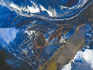 四川藏區加速構建立體交通網