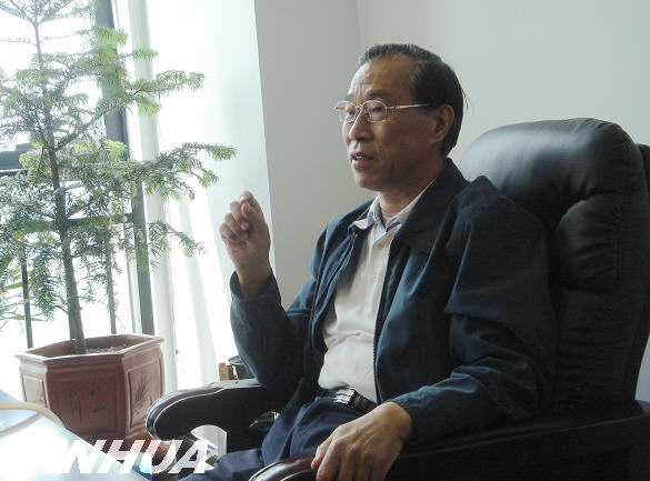 黃可華：藝術家的靈魂 詩一般的創意