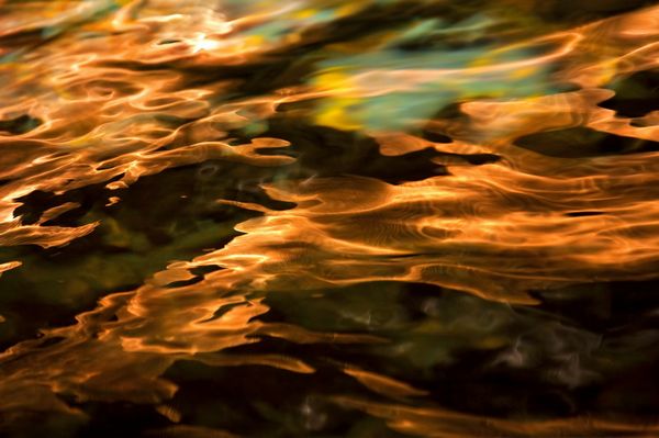 黃可華：藝術(shù)家的靈魂 詩(shī)一般的創(chuàng)意