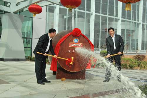 青島啤酒洛陽(yáng)出酒 “鮮”拔頭籌獲“點(diǎn)贊”