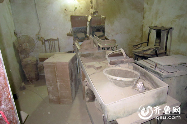 濟南重大制售假藥案細節曝光：網上銷售辦400電話接單