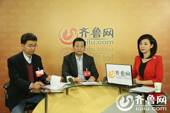 政協委員熱議“新常態”：政府要簡政放權適應新常態