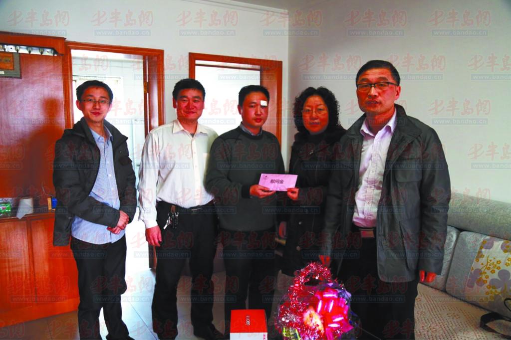 制止行竊遭四五個小偷暴打 男子受到公司表彰