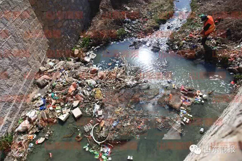 濟南臥虎山水庫成垃圾場 上游農家樂污水流進水庫