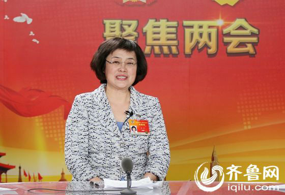 山東代表委員熱議社會(huì)主義核心價(jià)值觀 從身邊小事做起