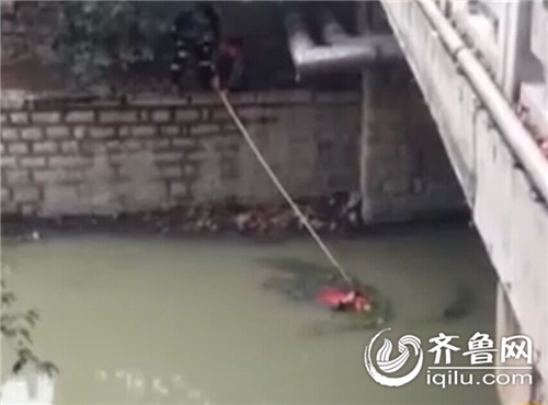 濟南西工商河中驚現女尸 身份不明警方正在調查