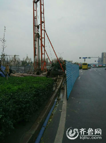 居民小區旁要建高壓線 濟南翡翠外灘業主質疑未批先建