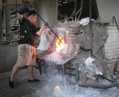 博山琉璃受青睞 產(chǎn)品出口40多個(gè)國家和地區(qū)(圖)