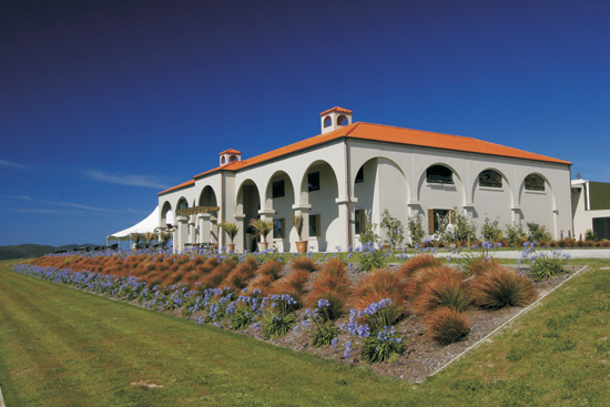 張?jiān)RI(lǐng)中國酒莊酒新時(shí)代