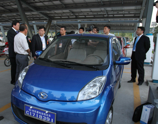 全國最大太陽能綜合應用科技工業園在山東力諾集團落成