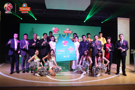 青島啤酒聯袂CBA 為消費者打造籃球激情盛宴