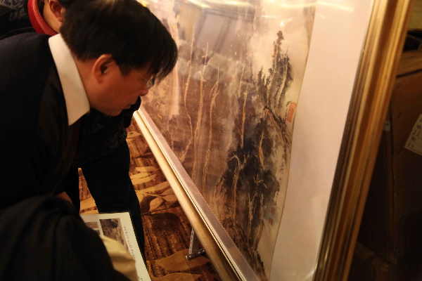 張大千巨幅“潑彩山水”現(xiàn)身泉城