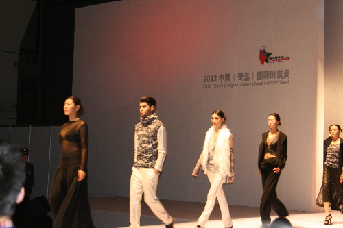 時(shí)裝、工業(yè)設(shè)計(jì)等精品亮相青島雙周兩會(huì)