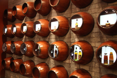 博物館里感受張裕特色“葡萄酒文化”