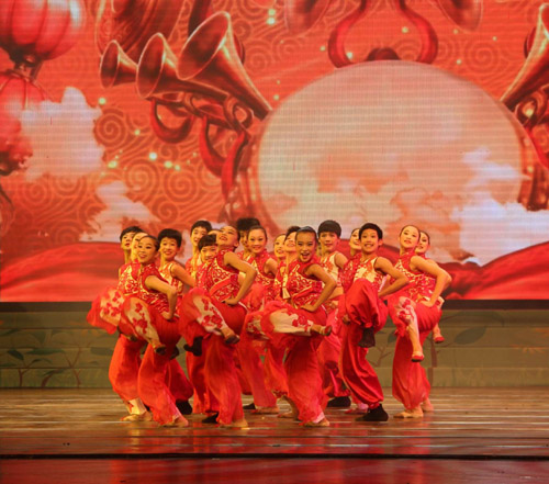 濟南“泉水叮咚響” 迎接十藝節(jié)