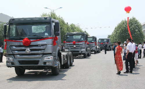 中國重汽今年已出口重卡1.4萬臺 連續8年位居國內行業首位