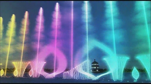 泰安天頤湖建成山東內陸最大海濱式浴場