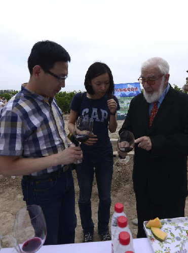 新疆首座專業葡萄酒莊--張裕巴保男爵酒莊開業